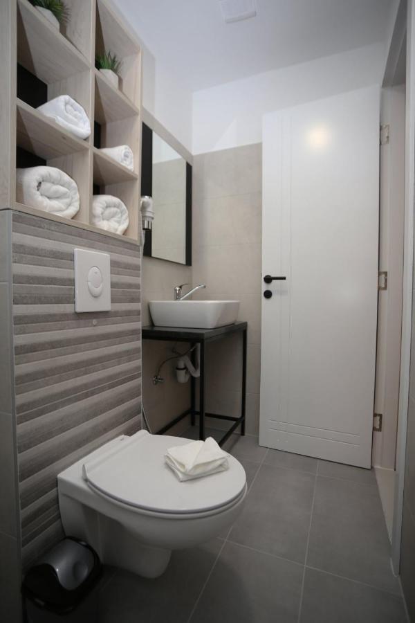 Apartments Artee Free Garage Parking Сараево Экстерьер фото