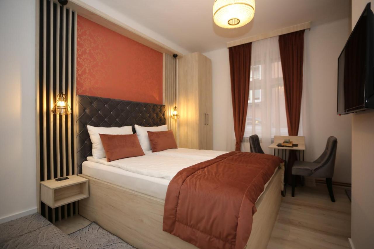 Apartments Artee Free Garage Parking Сараево Экстерьер фото