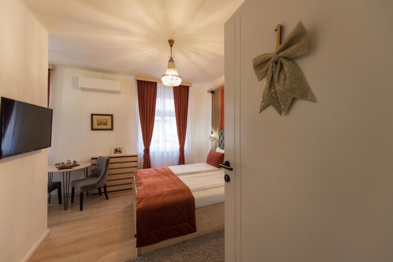 Apartments Artee Free Garage Parking Сараево Экстерьер фото